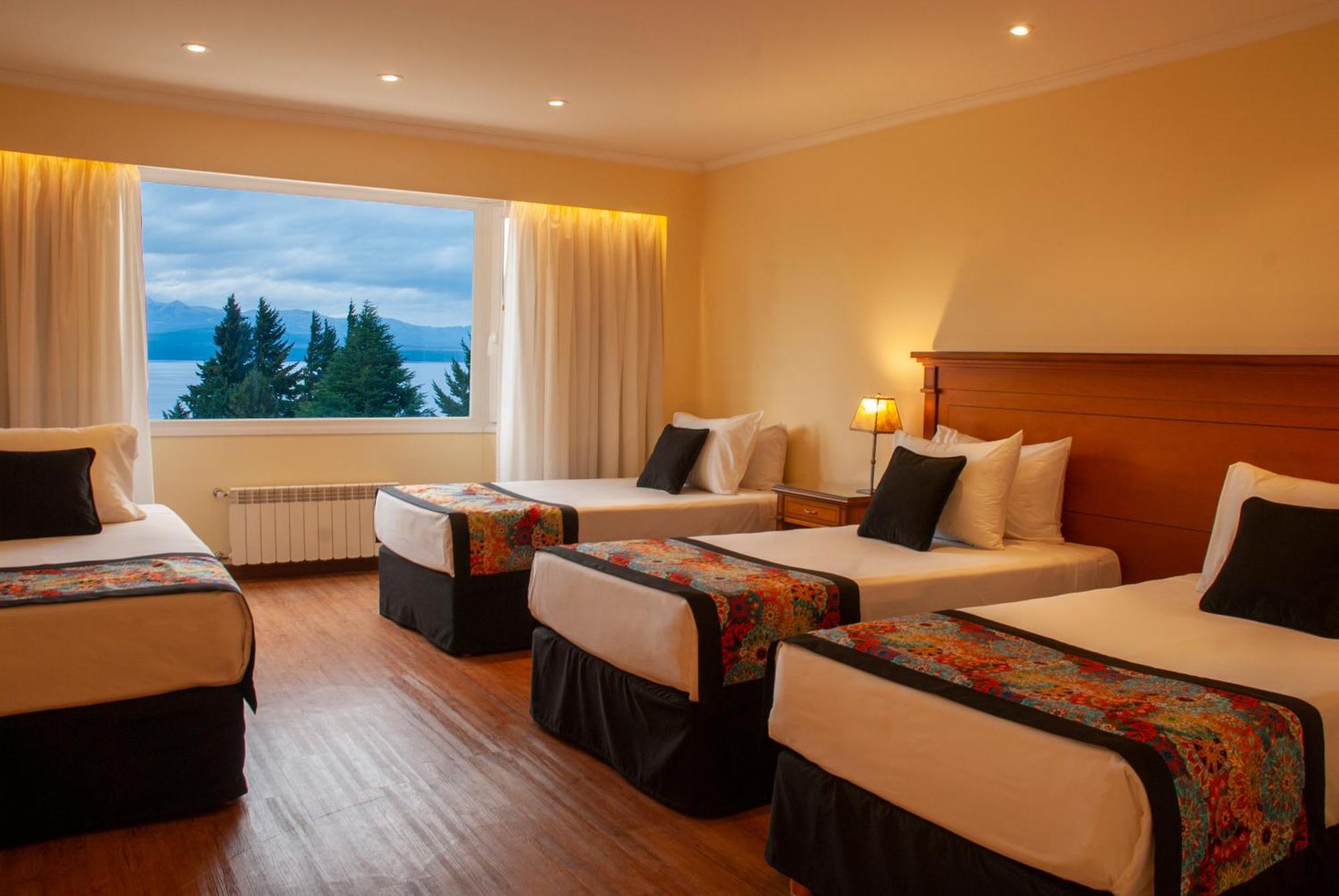 Huinid Bustillo Hotel & Spa سان كارلوس دي باريلوتشي الغرفة الصورة