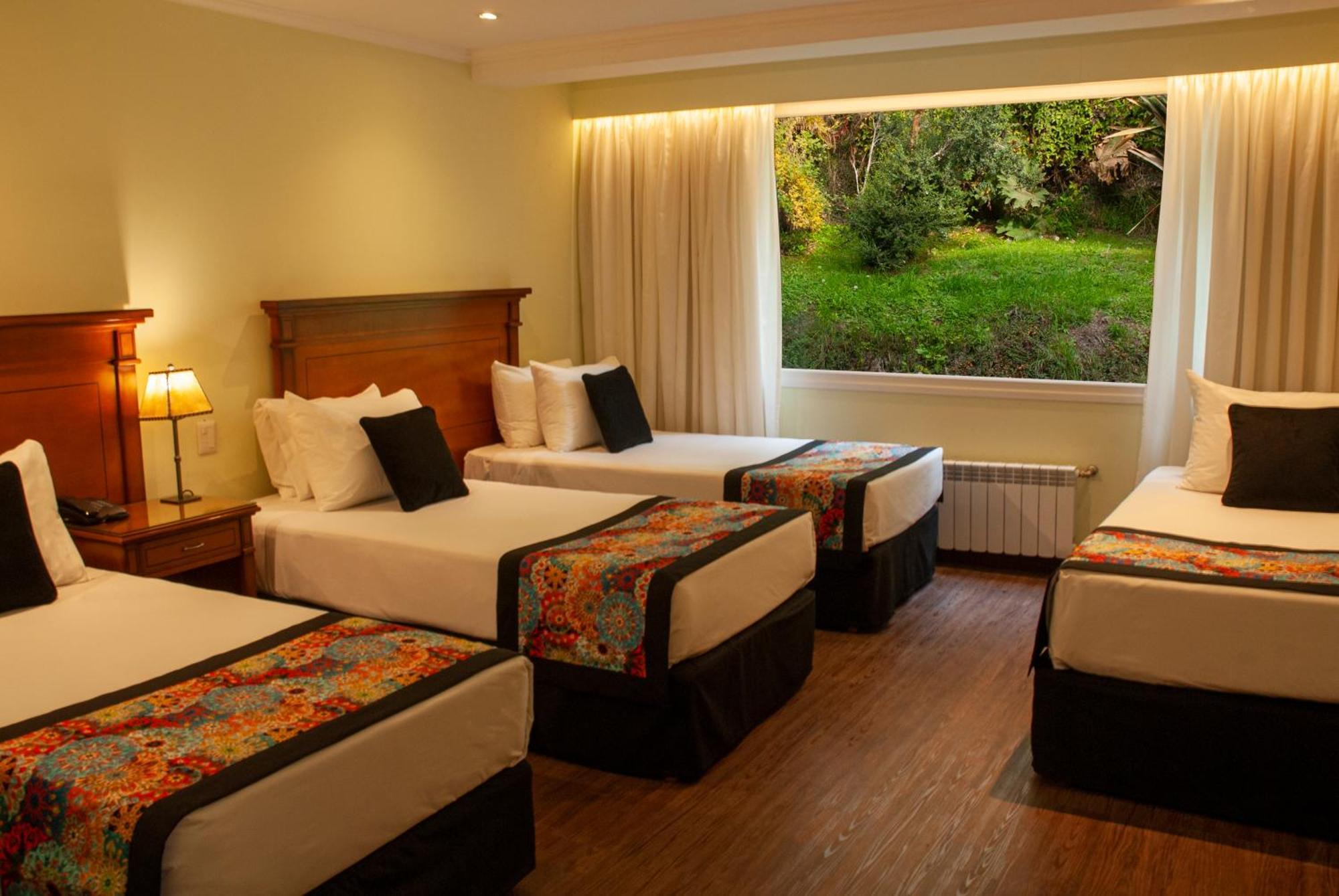 Huinid Bustillo Hotel & Spa سان كارلوس دي باريلوتشي الغرفة الصورة